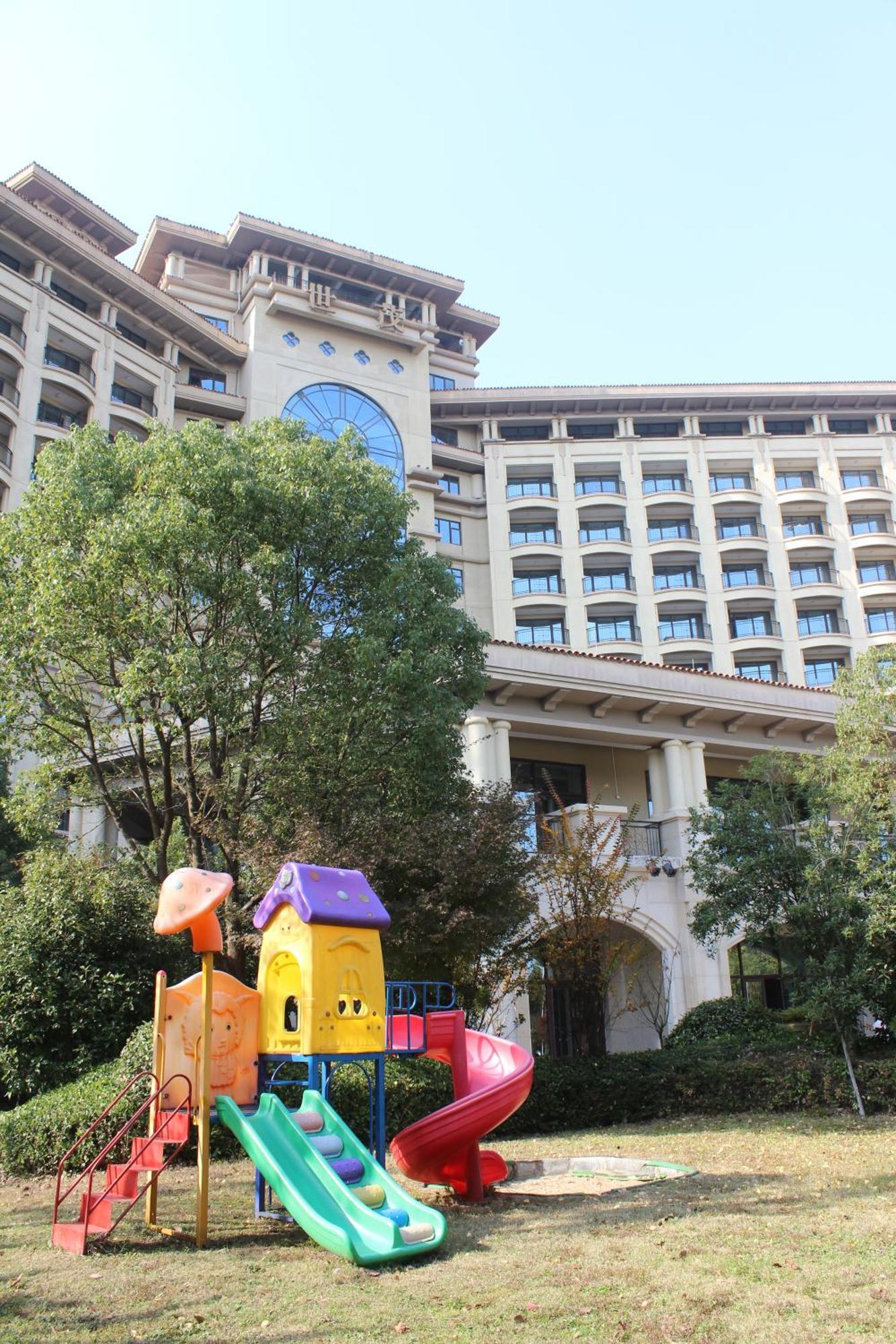 Hotel Doubletree By Hilton Ningbo - Chunxiao Exterior foto