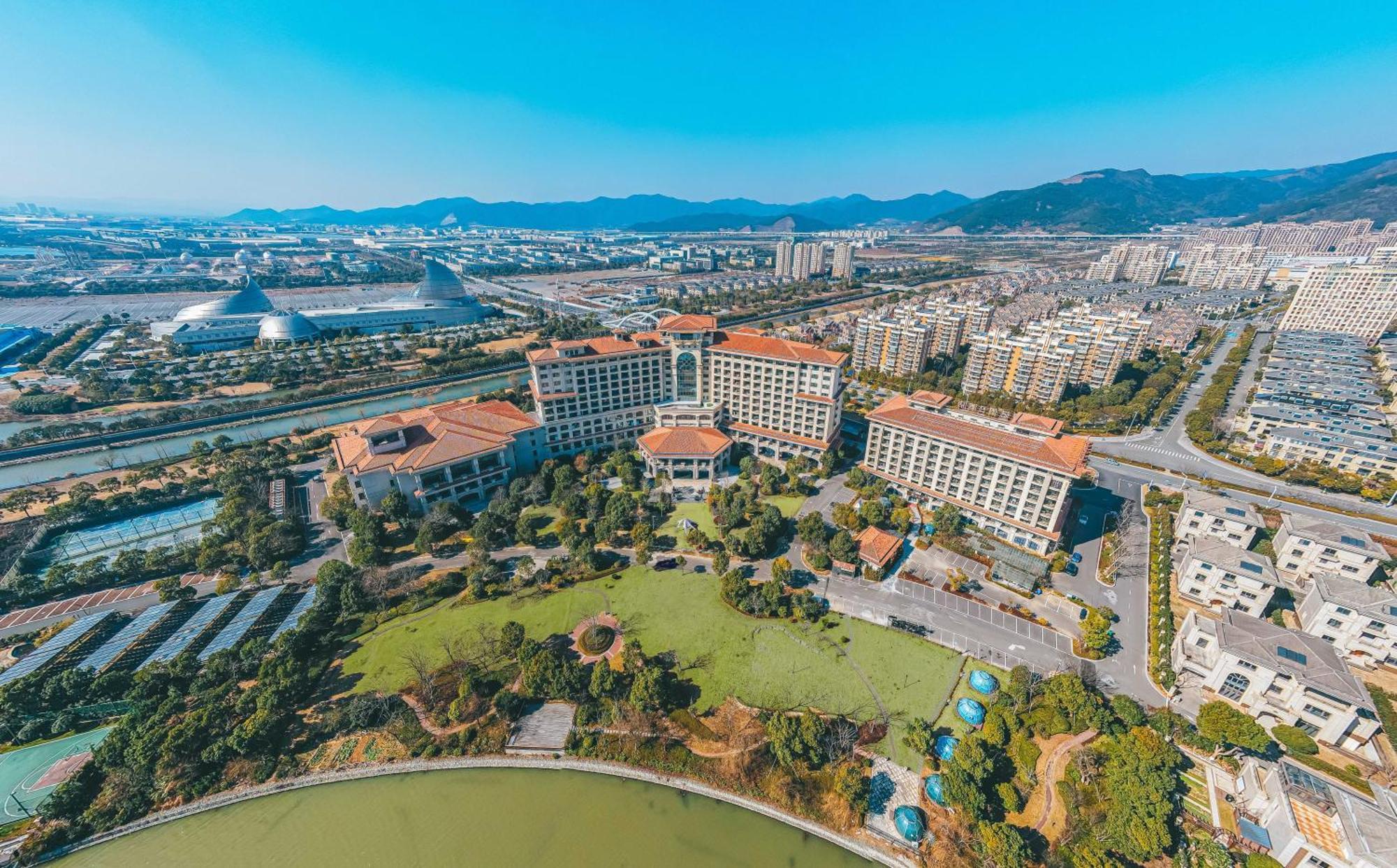 Hotel Doubletree By Hilton Ningbo - Chunxiao Exterior foto